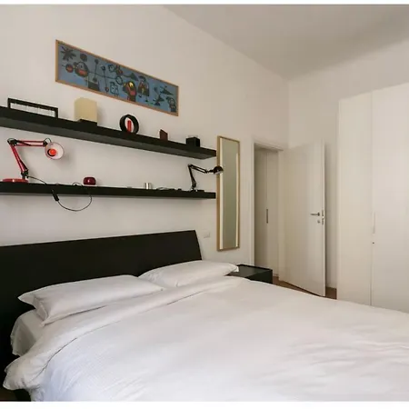 Splendido Bilocale In Via Orti - A Pochi Metri Dal Policlinico Apartment Milan Exterior photo