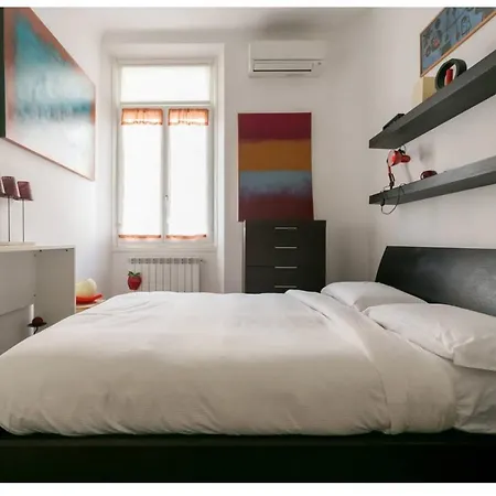 Splendido Bilocale In Via Orti - A Pochi Metri Dal Policlinico Apartment Milan Exterior photo